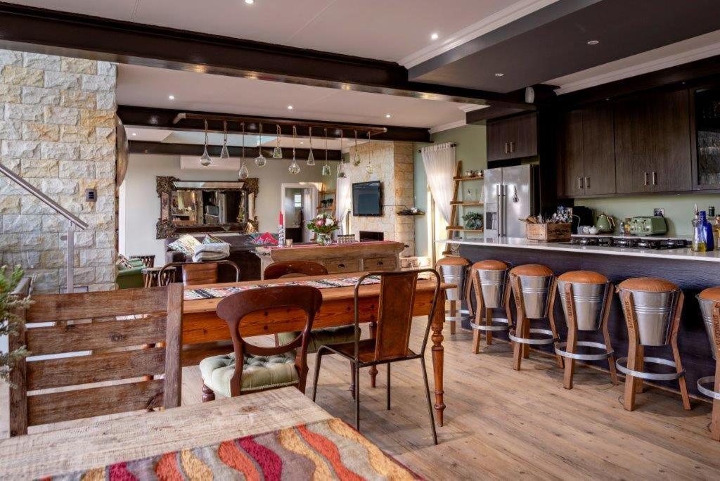 Middelwater Farm Hotel Bloemfontein Bagian luar foto